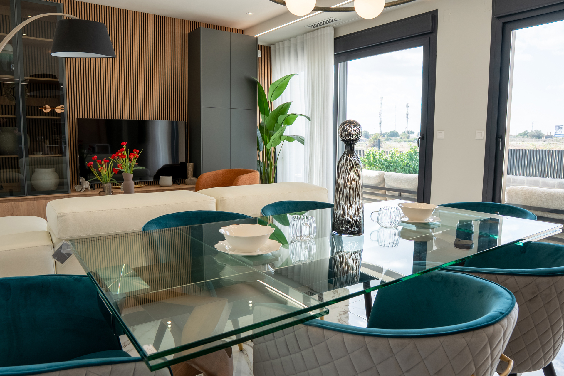 DP-100-46922826-01-21