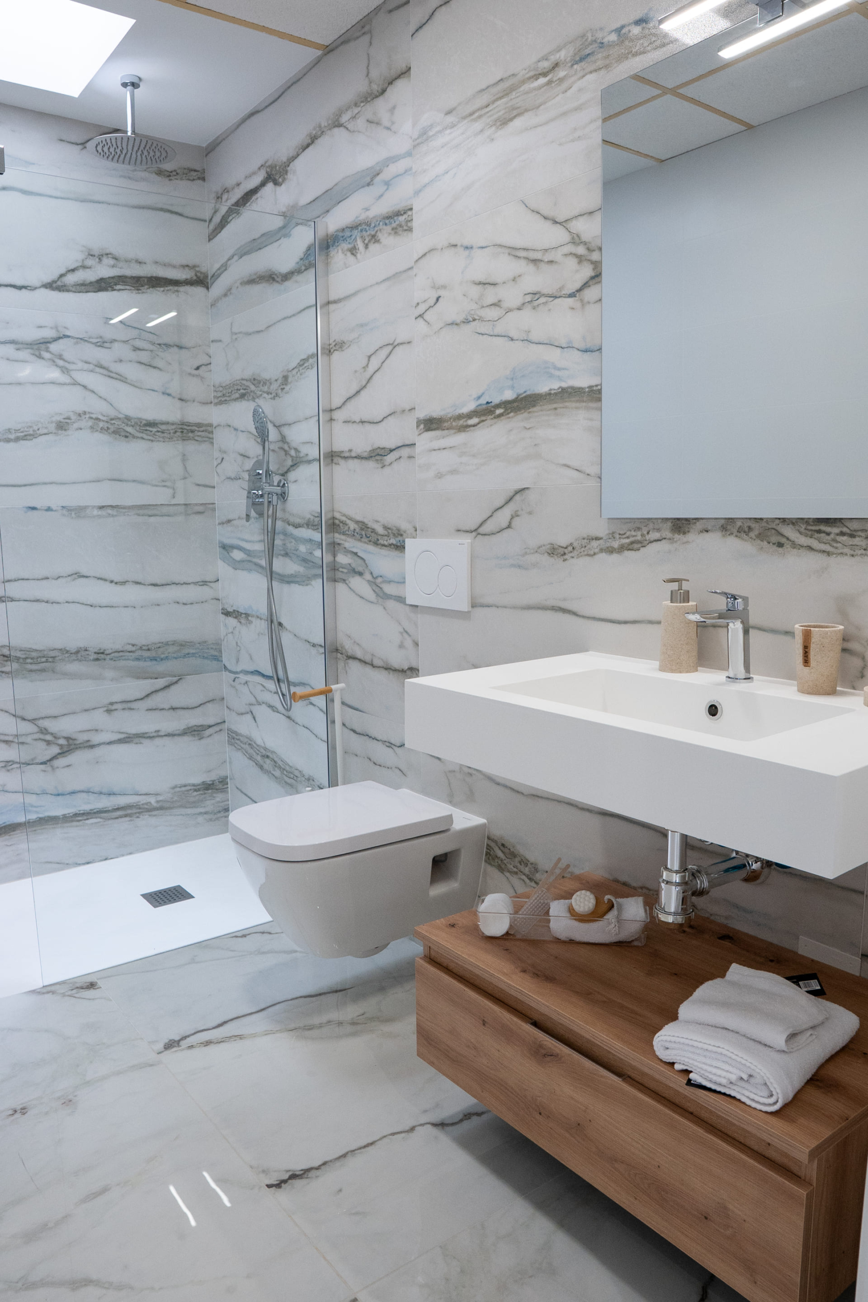 DP-100-46922826-01-9