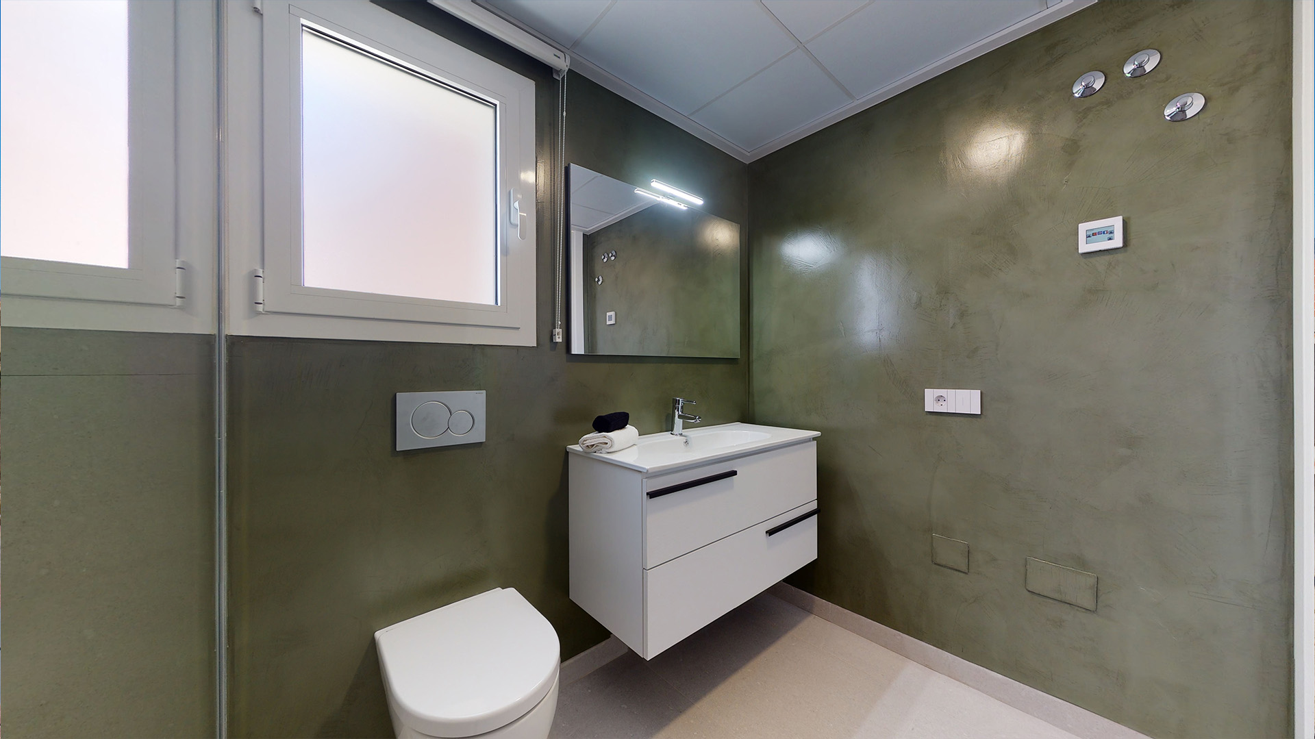 DP-100-63883838-01-6