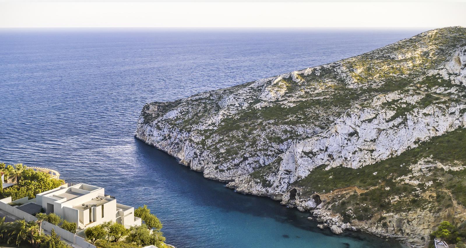 DP-100-76450061-01-12