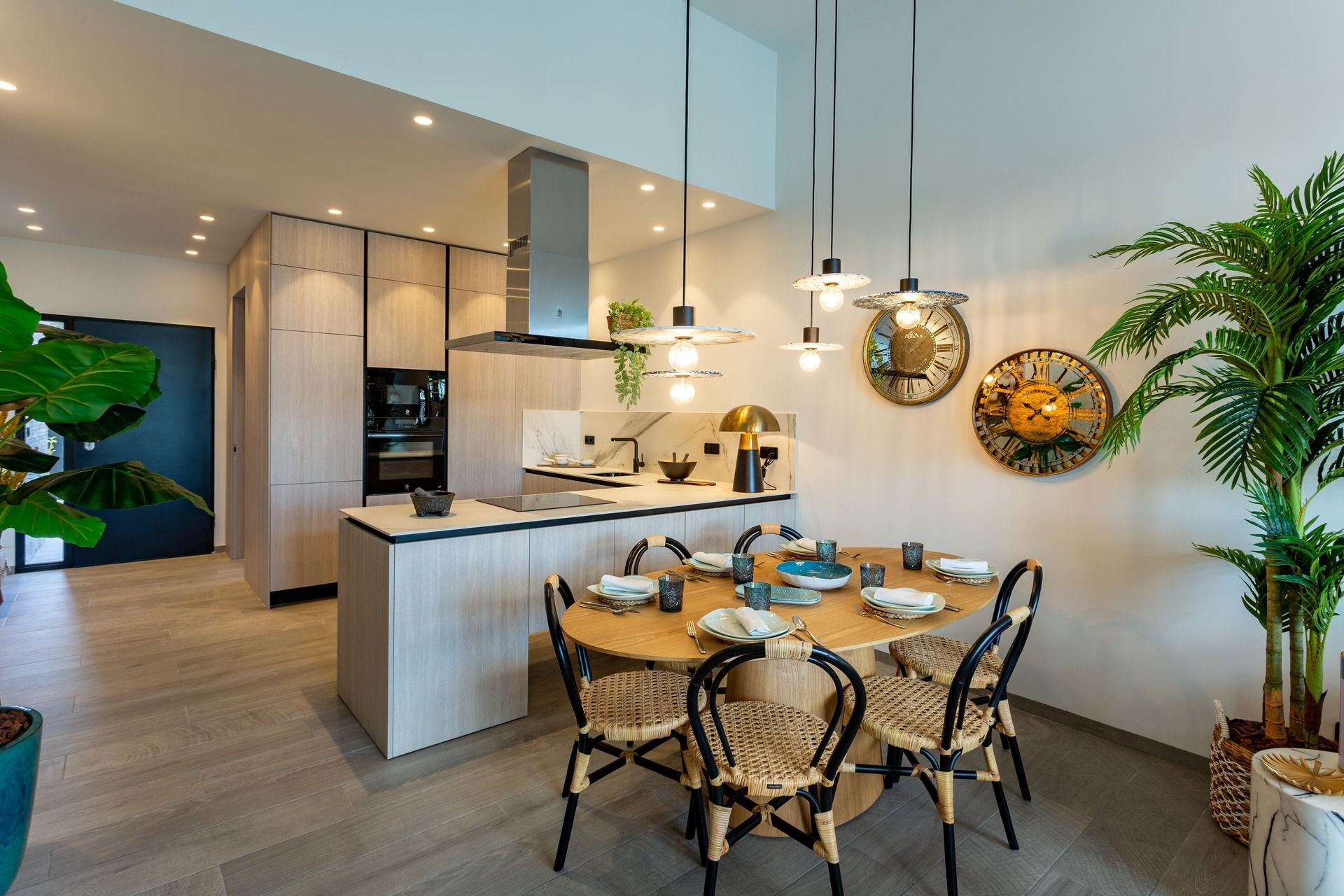 DP-100-87280981-02-22