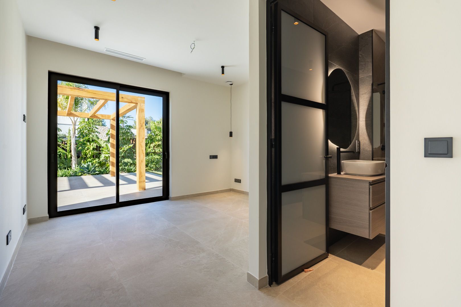 DP-55-4594CAL10535-9