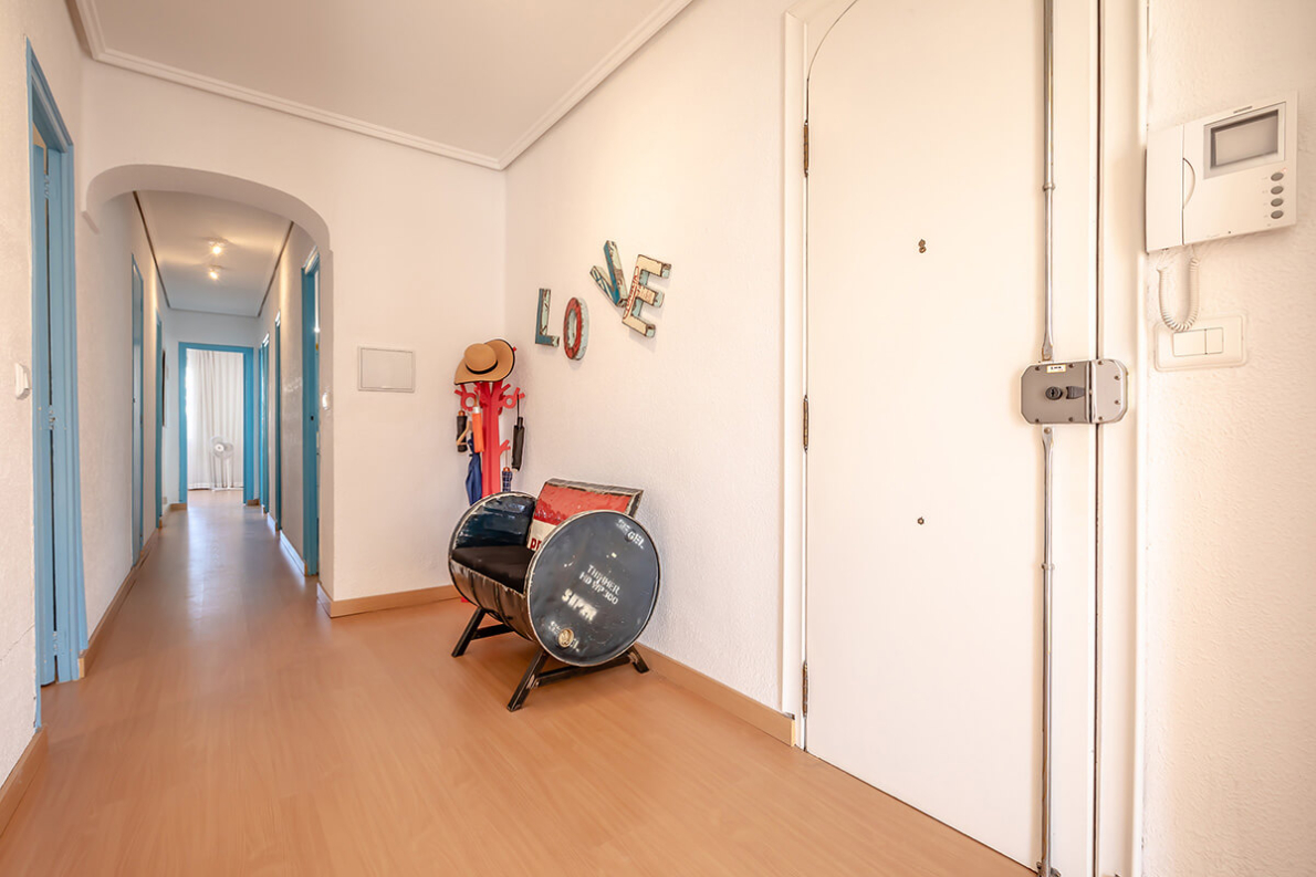 Apartment for sale Valencia Spain - hal