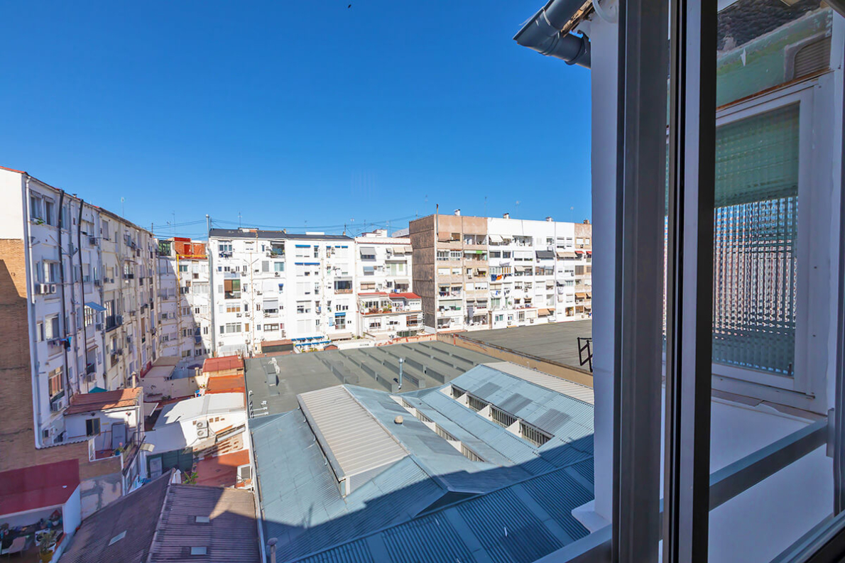 Apartment for sale Valencia Spain - view from back side