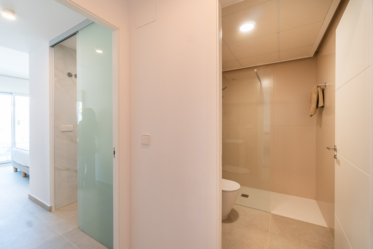 DP-100-13818043-02-22