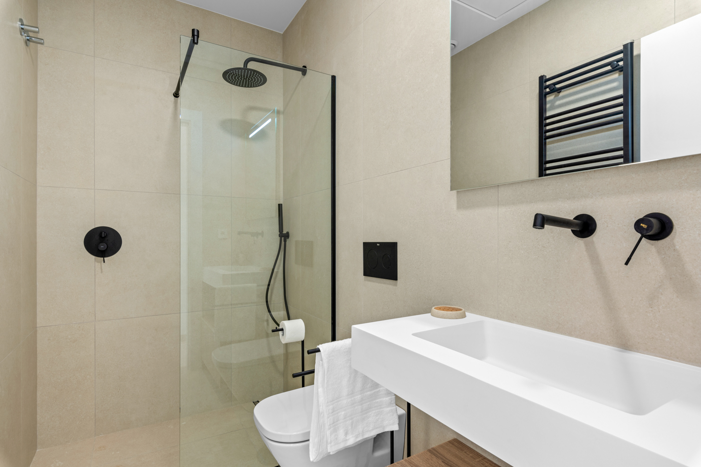 DP-100-59839364-01-6