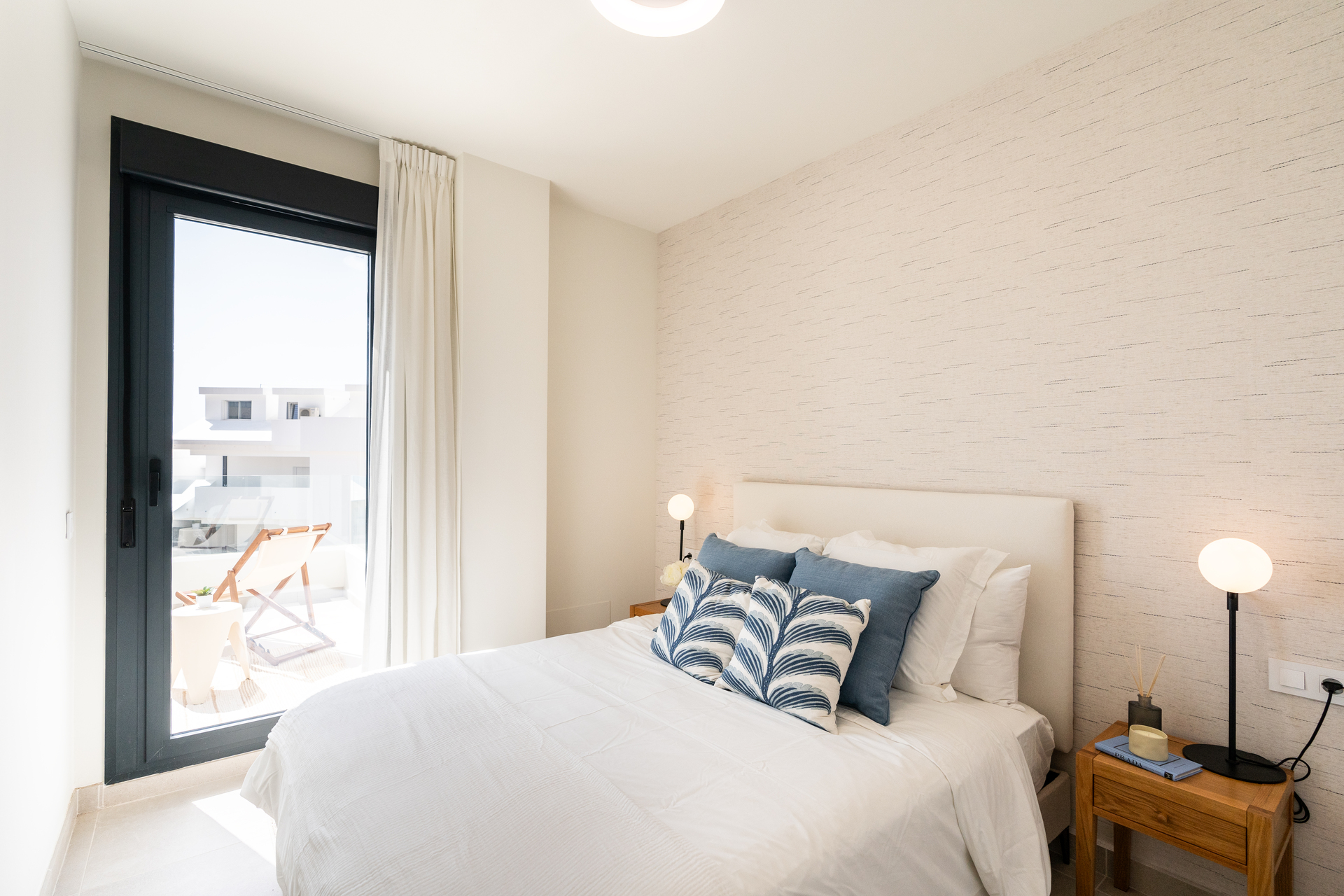 DP-100-66138638-01-9