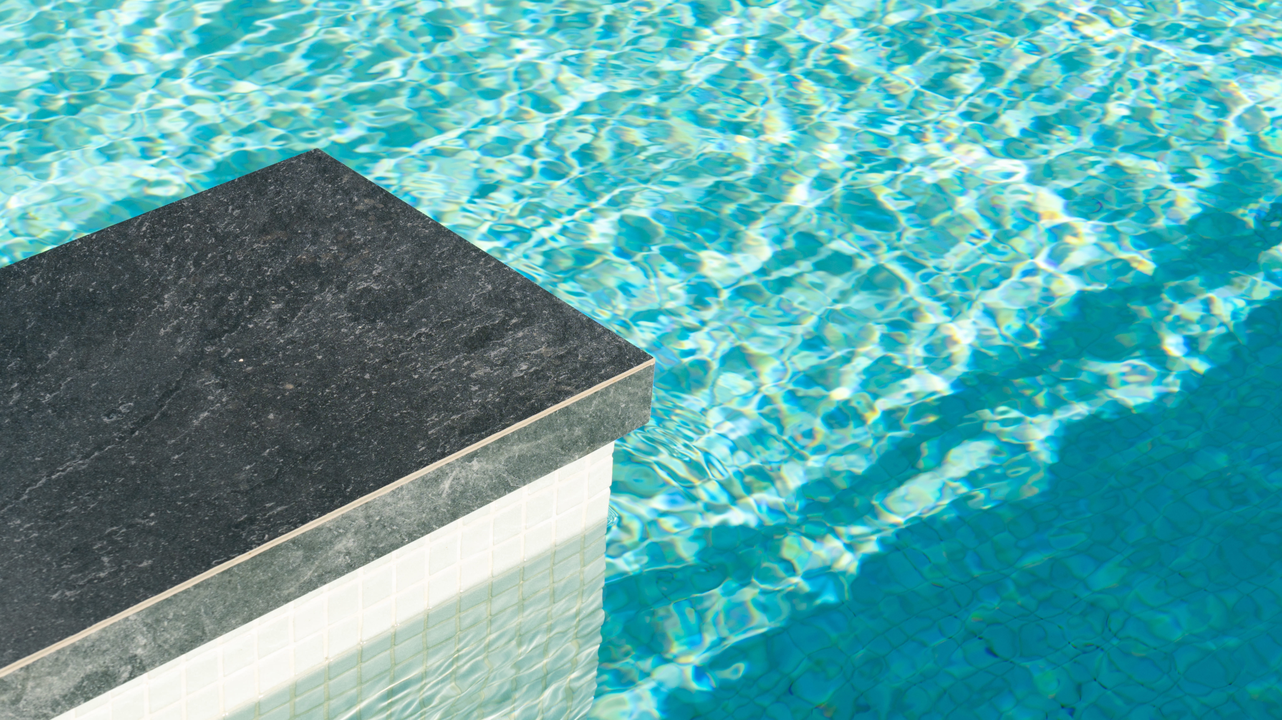 DP-100-70414696-01-6