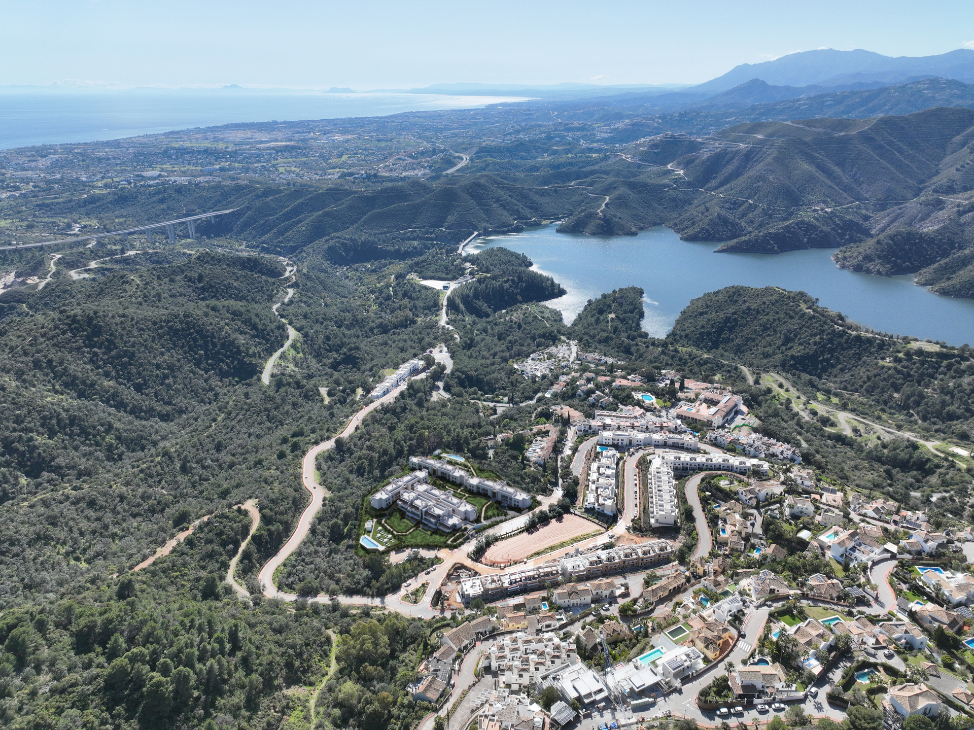 DP-100-81571669-01-1