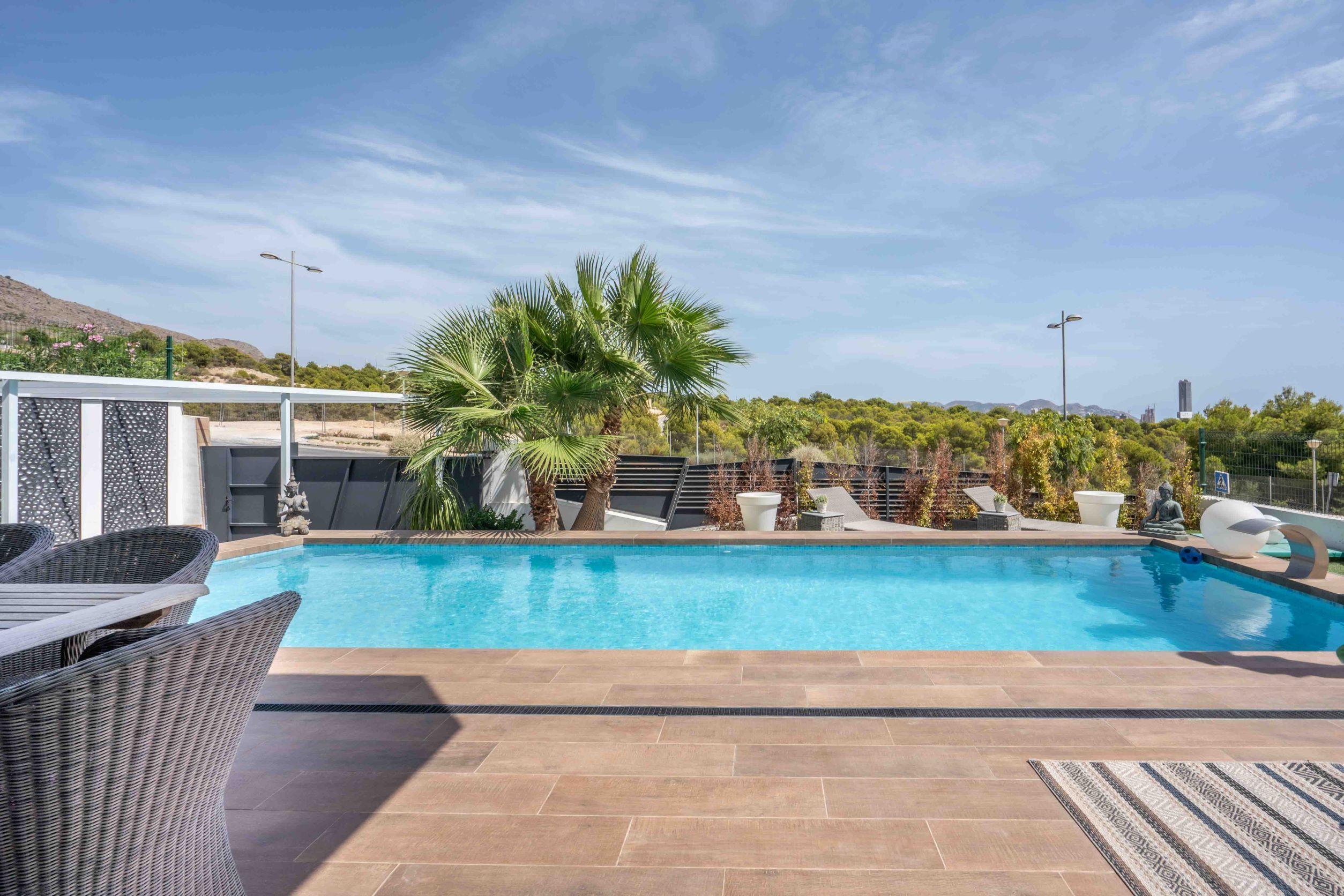 DP-40-C4XY4117FIN-12