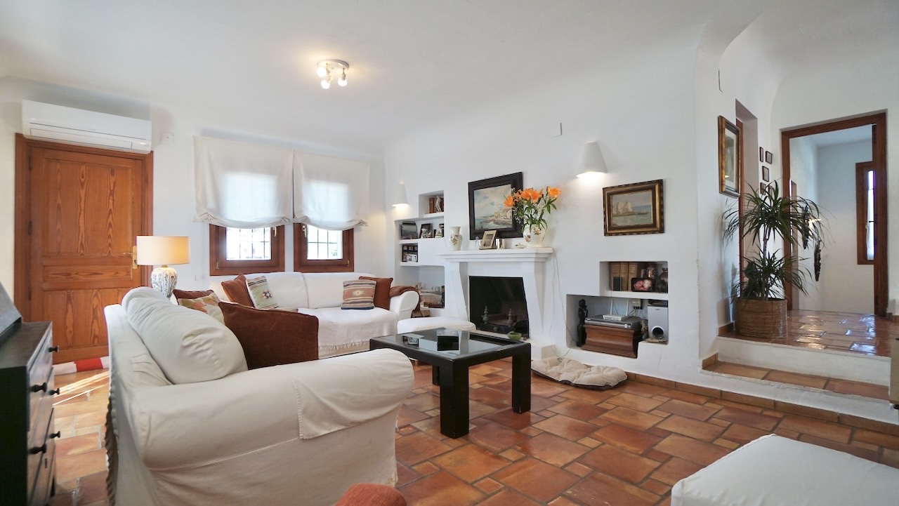 DP-57-H-1963-AMBE-17