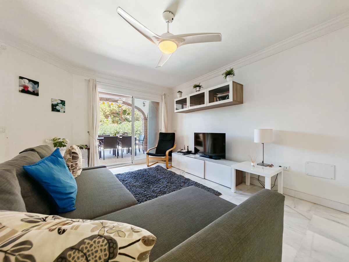 Townhouse for sale in Calahonda