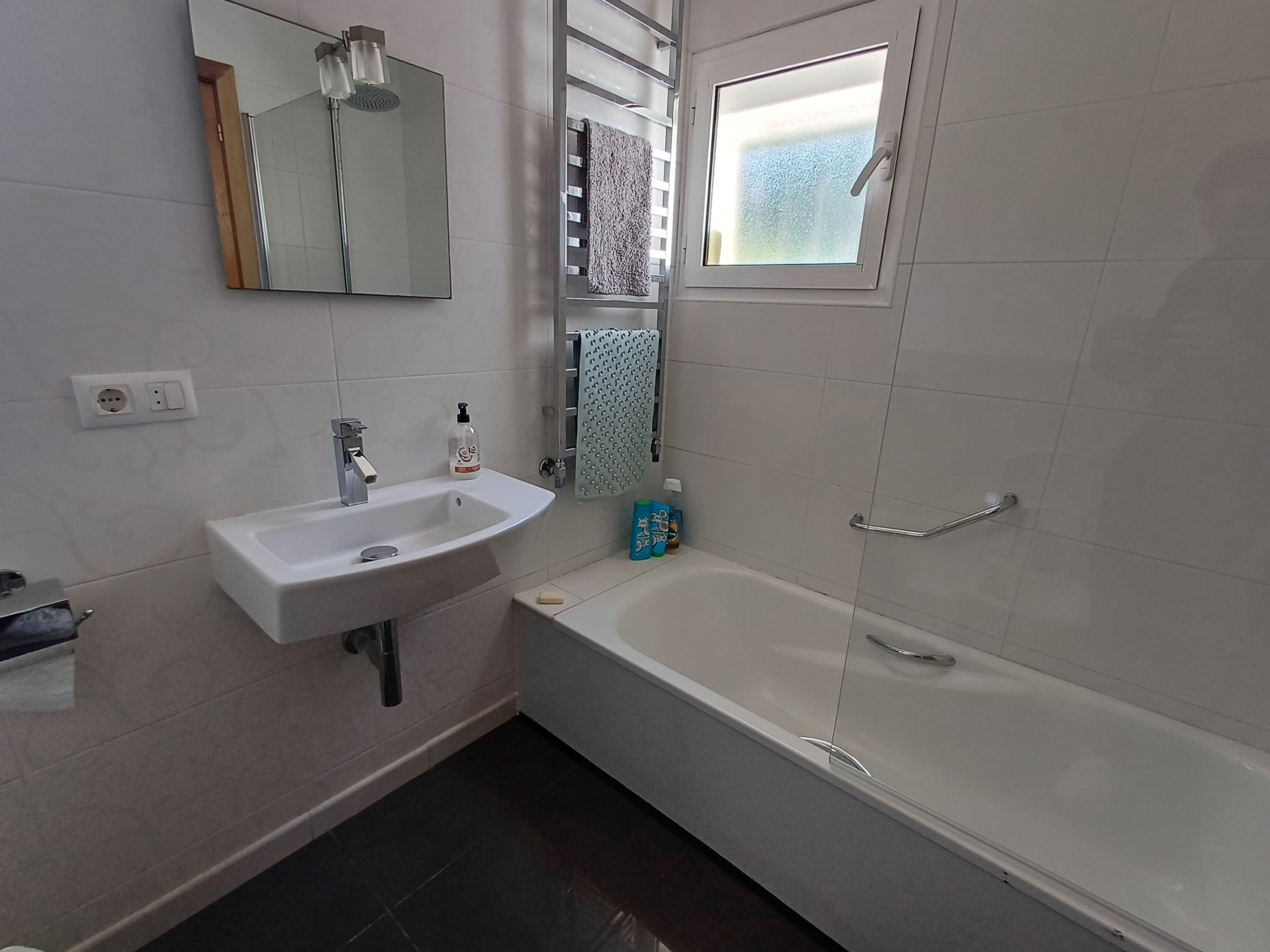 Villa for sale in Gata de Gorgos