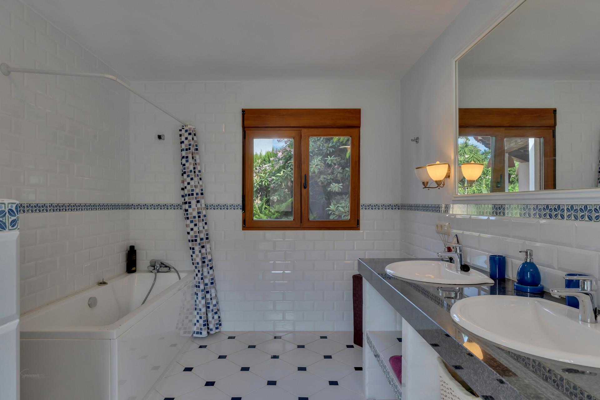 Villa for sale in Denia