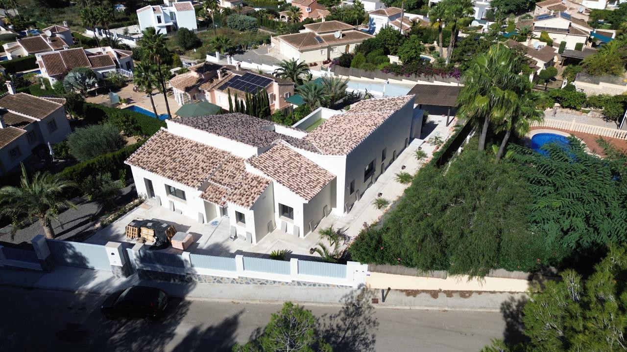 Villa for sale in Javea