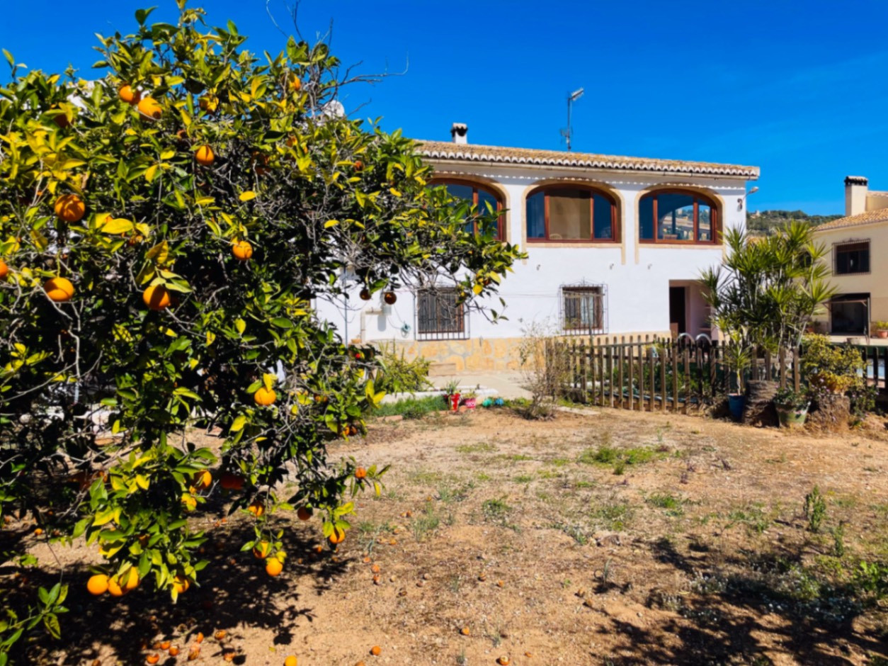Villa for sale in Xàbia