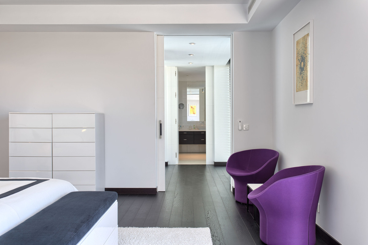 Villa for sale in Benahavís