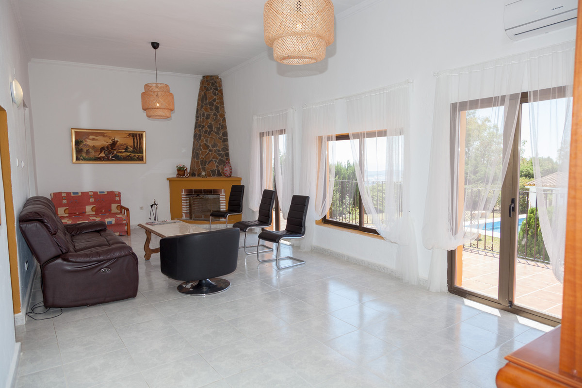 DP-12-R3442693-6 Villa for sale in Mijas