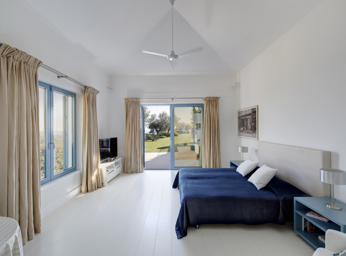 Villa for sale in Benahavís