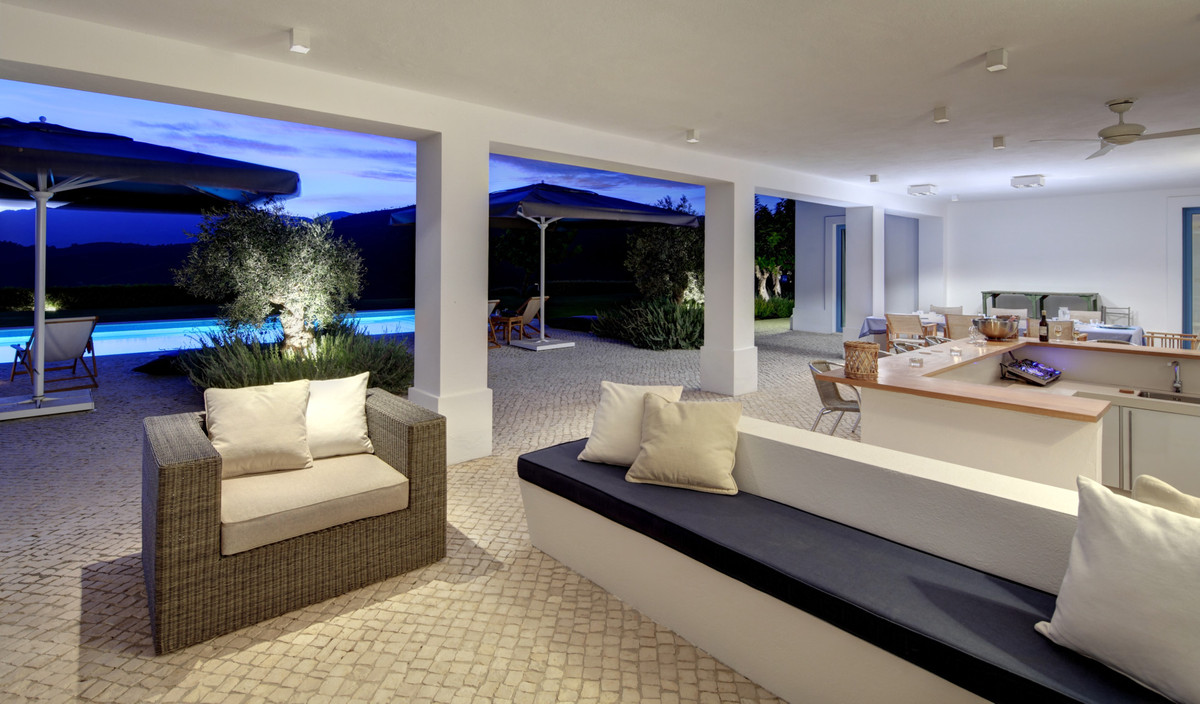 Villa for sale in Benahavís