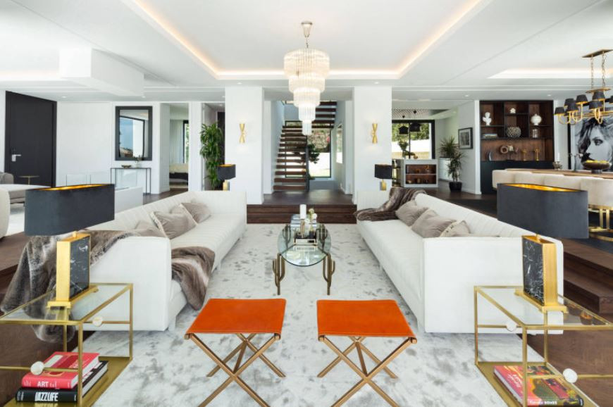 Villa for sale in Nueva Andalucía