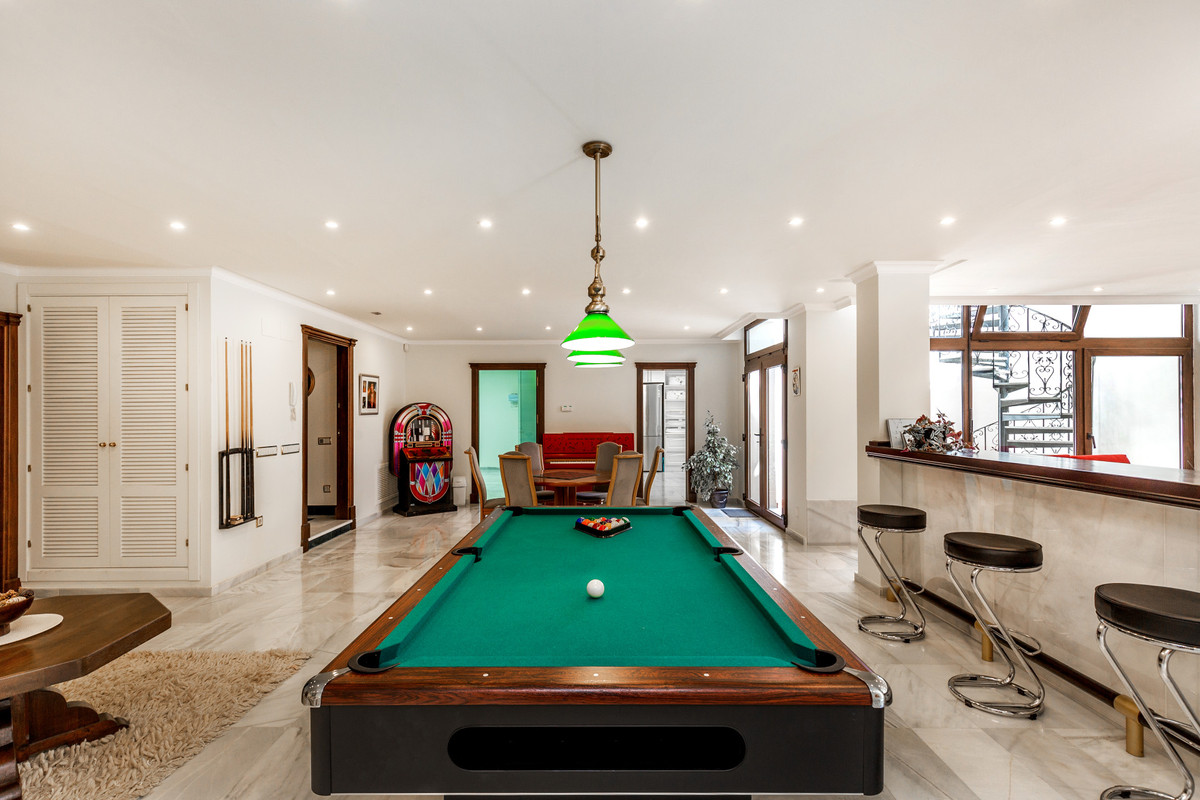 DP-12-R3631187-18 Villa for sale in Sierra Blanca