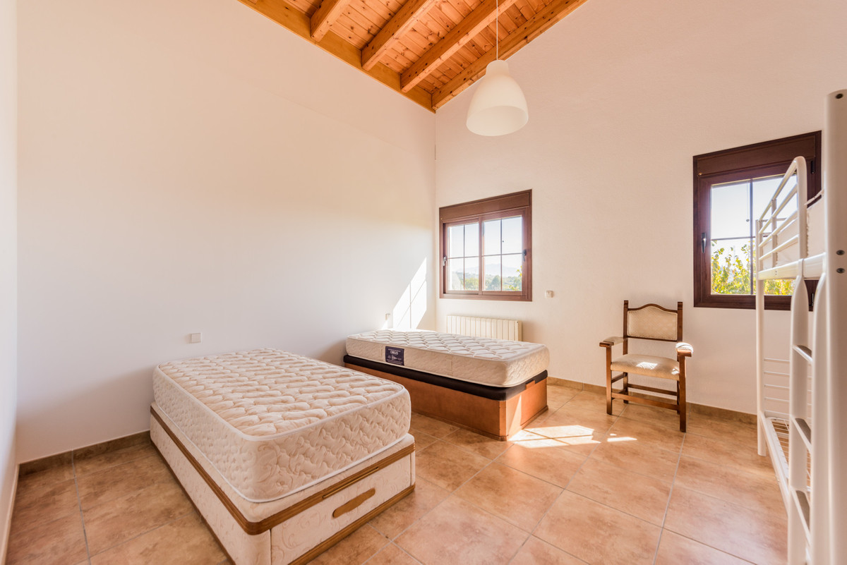 DP-12-R3675371-8 Villa for sale in El Padron