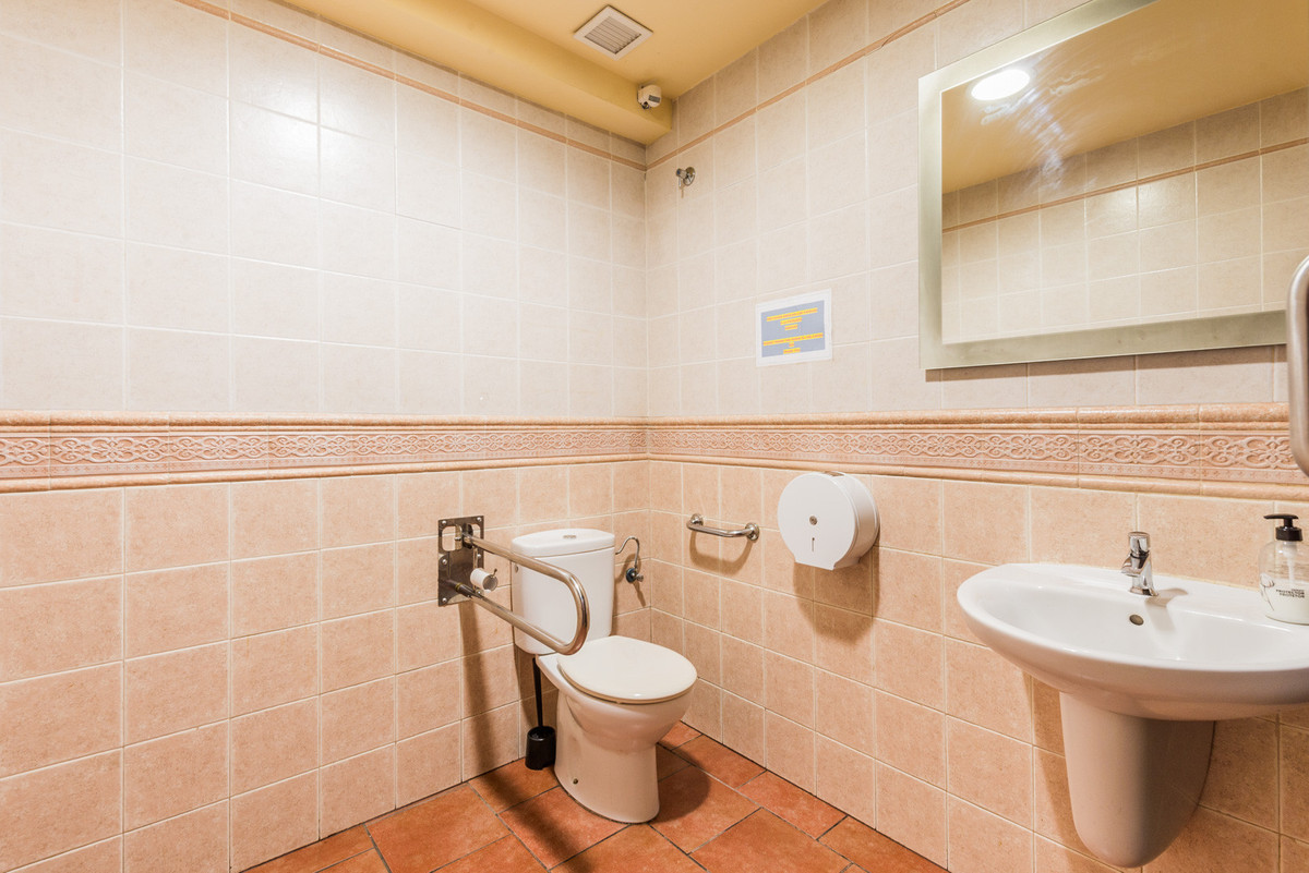 Commercial – for sale in Fuengirola