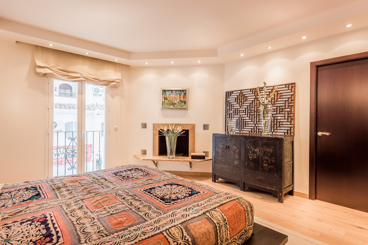 Apartment for sale in Puerto Banús