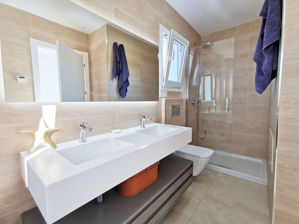 Semi-Detached for sale in Calahonda