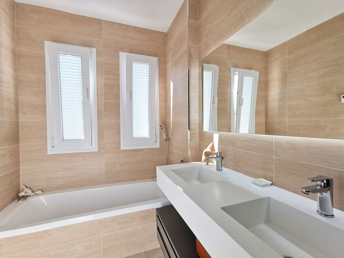 Semi-Detached for sale in Calahonda