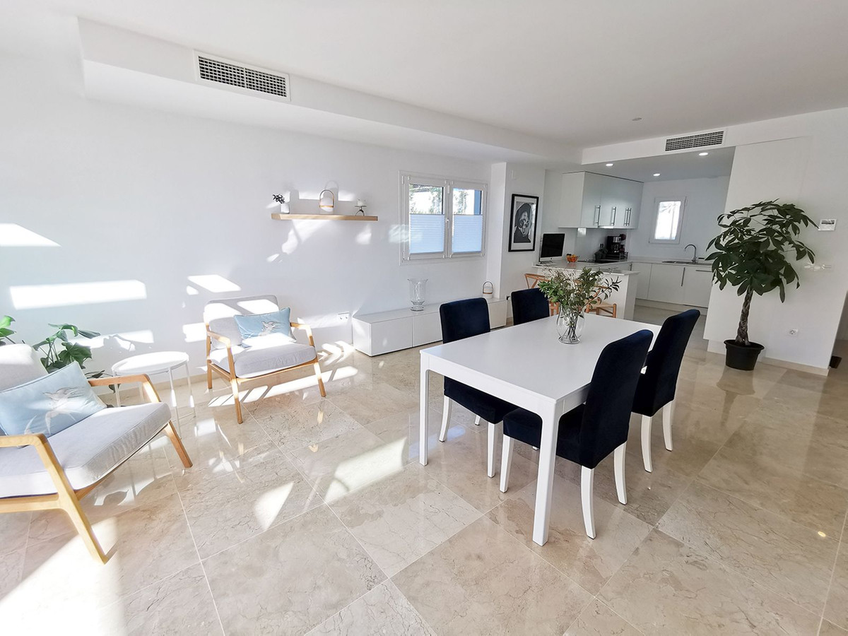 Semi-Detached for sale in Calahonda