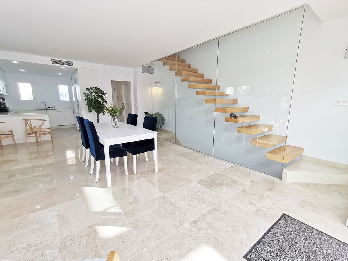 Semi-Detached for sale in Calahonda