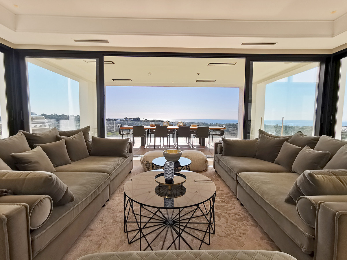 DP-12-R4124926-5 Villa for sale in Benahavís