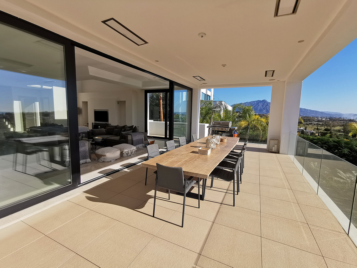 DP-12-R4124926-7 Villa for sale in Benahavís