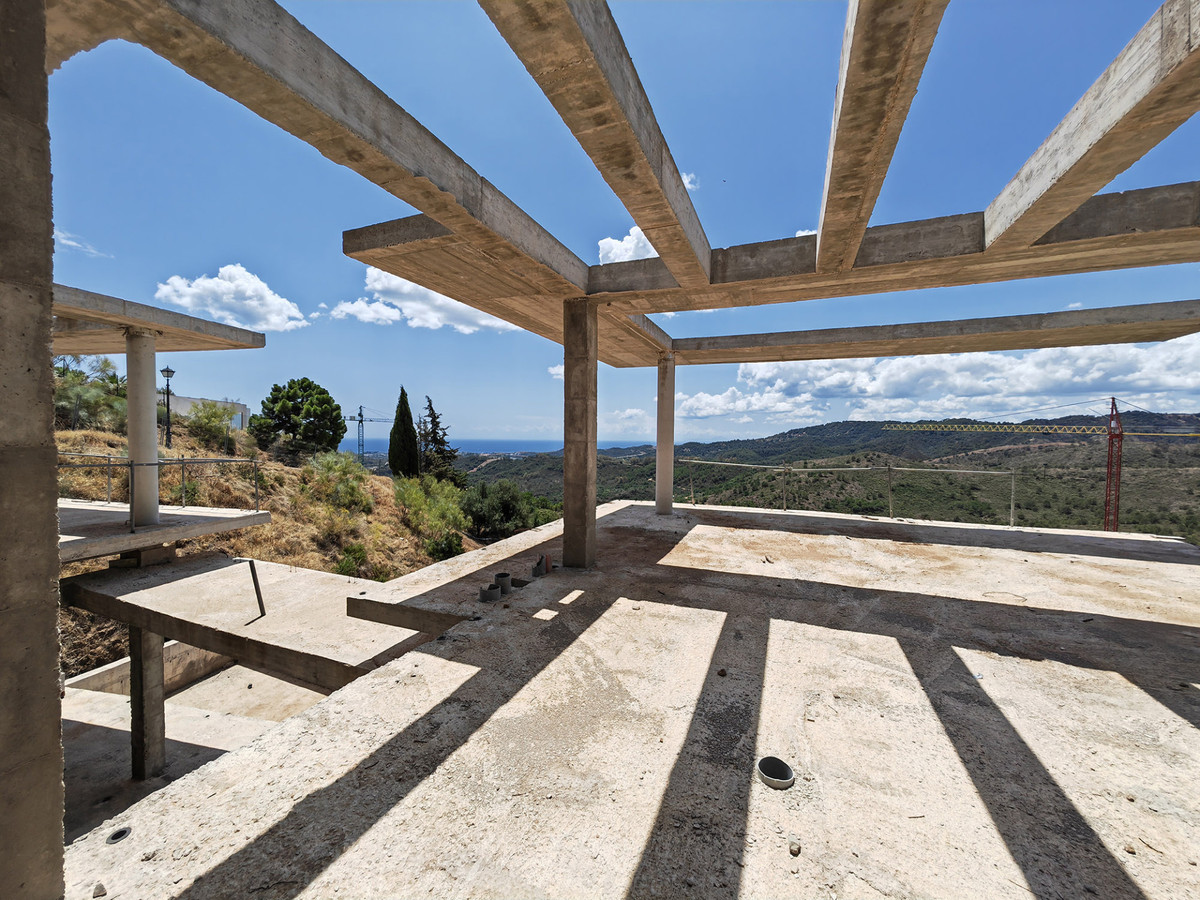 DP-12-R4372183-9 Land for sale in Benahavís