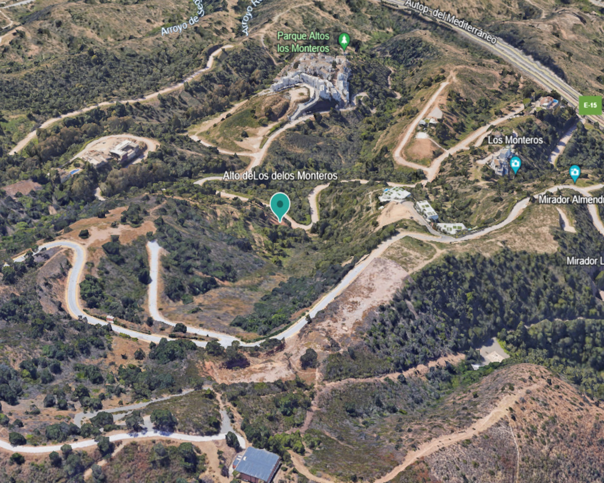 DP-12-R4457677-6 Land for sale in Altos de los Monteros