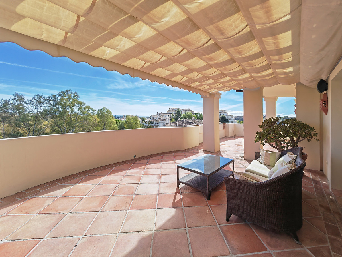 Penthouse for sale in Benahavís