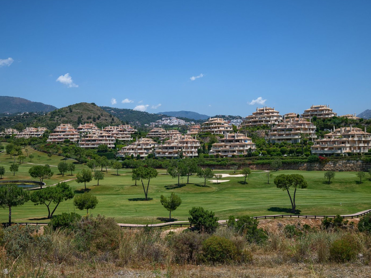 Penthouse for sale in Benahavís