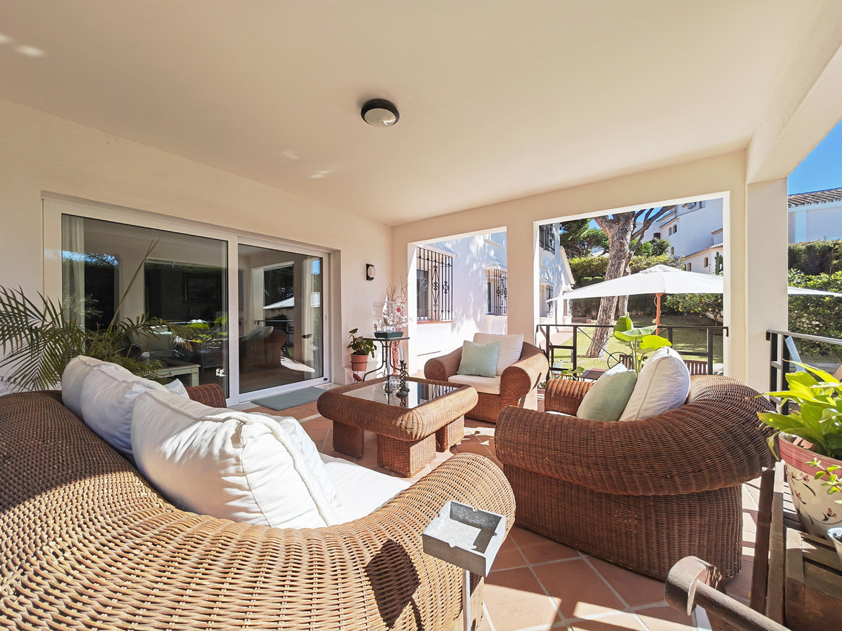 Villa for sale in Marbesa