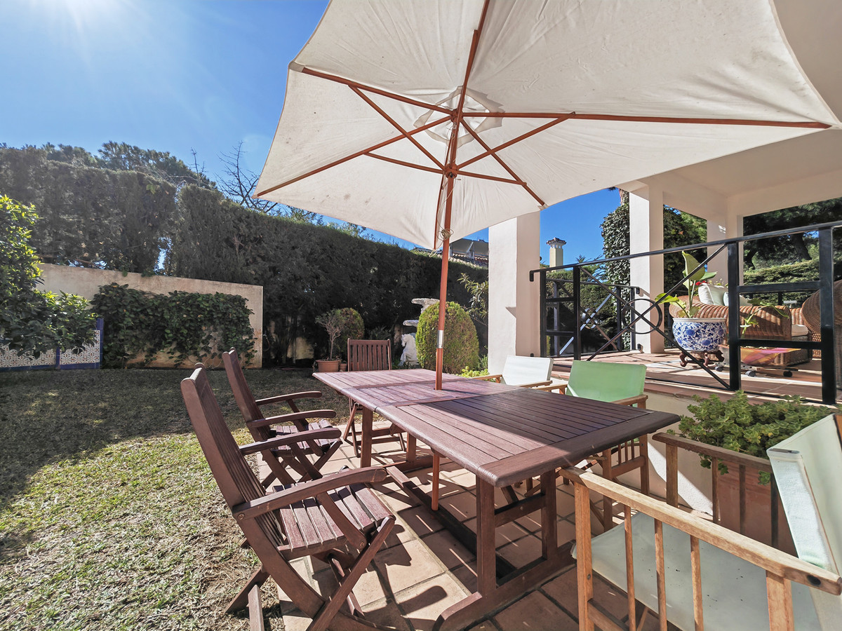 Villa for sale in Marbesa