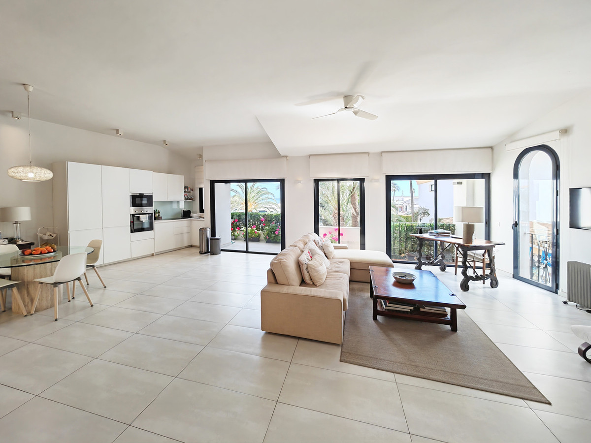 Apartment for sale in Cabopino
