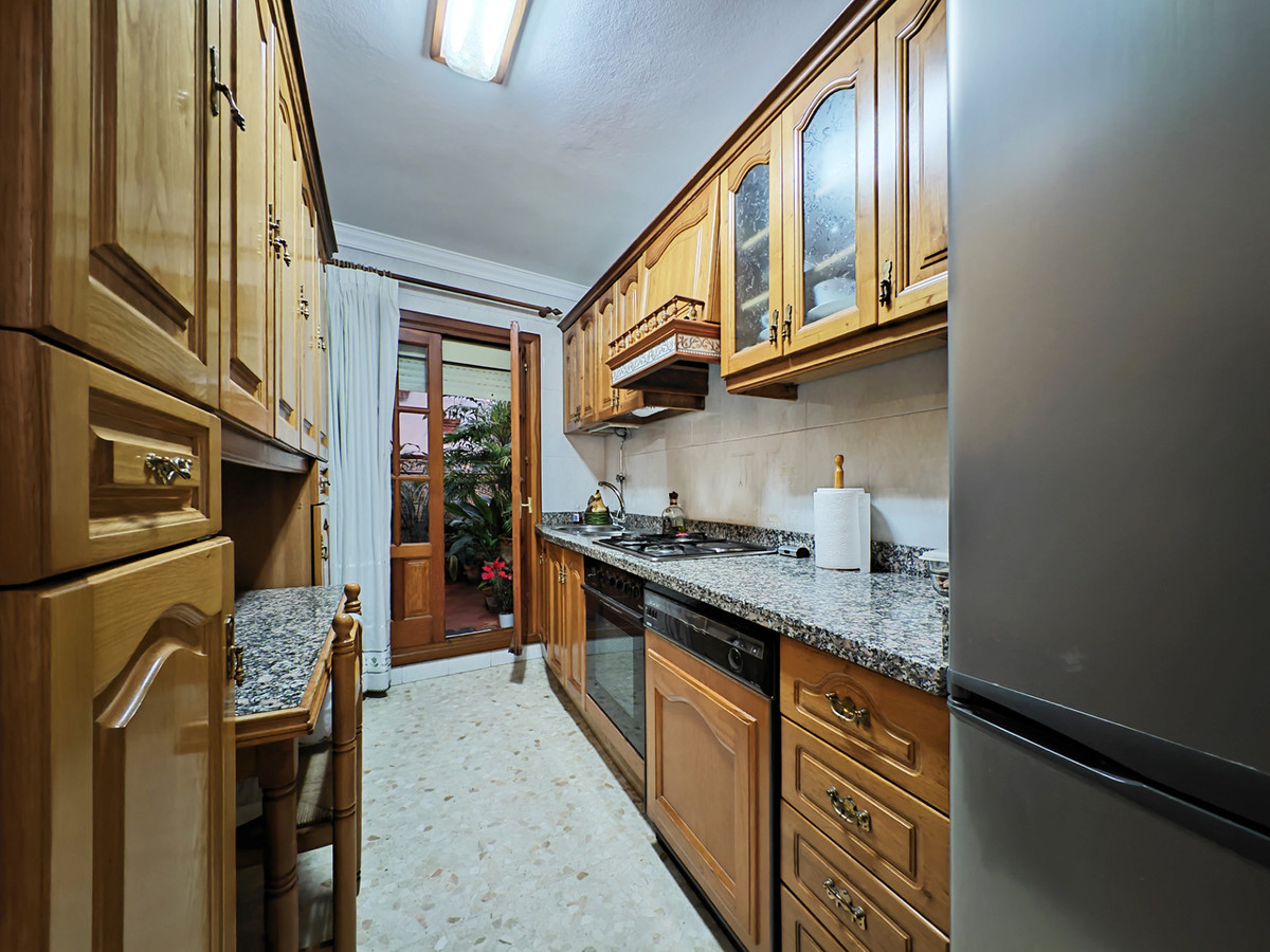 Townhouse for sale in Estepona