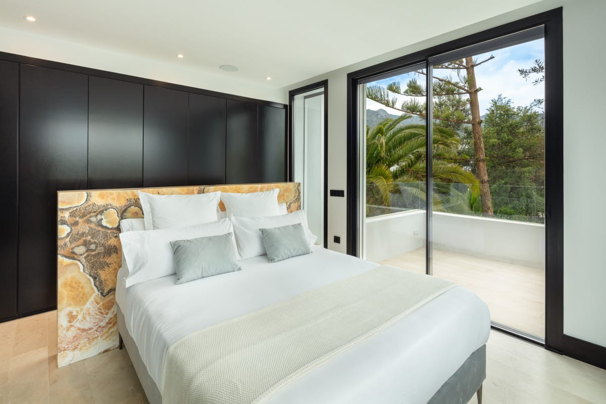 Villa for sale in The Golden Mile