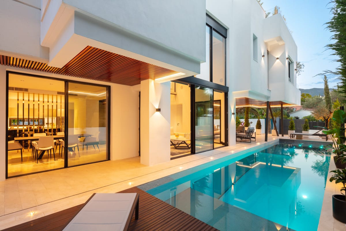 Villa for sale in The Golden Mile