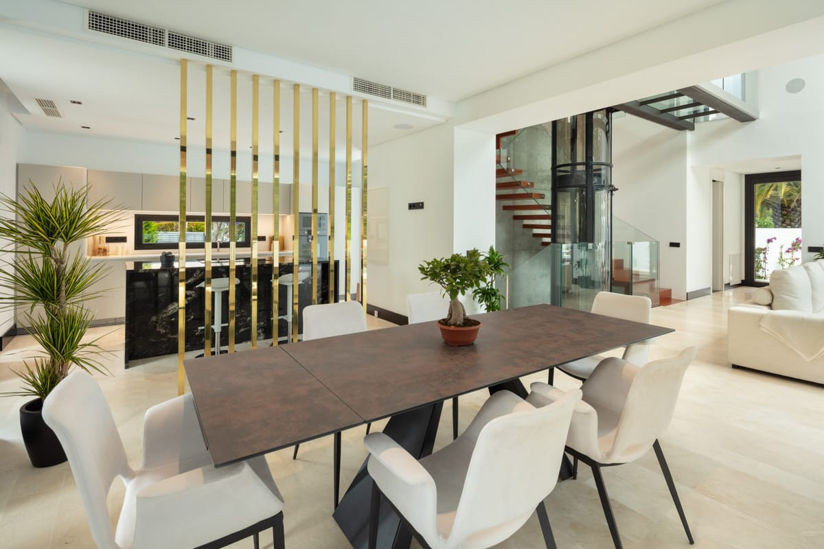Villa for sale in The Golden Mile