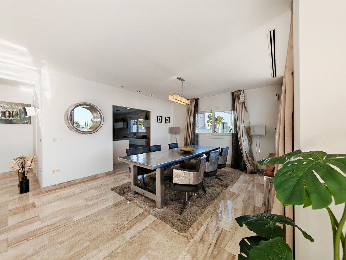 DP-12-R4885396-10 Villa for sale in El Rosario
