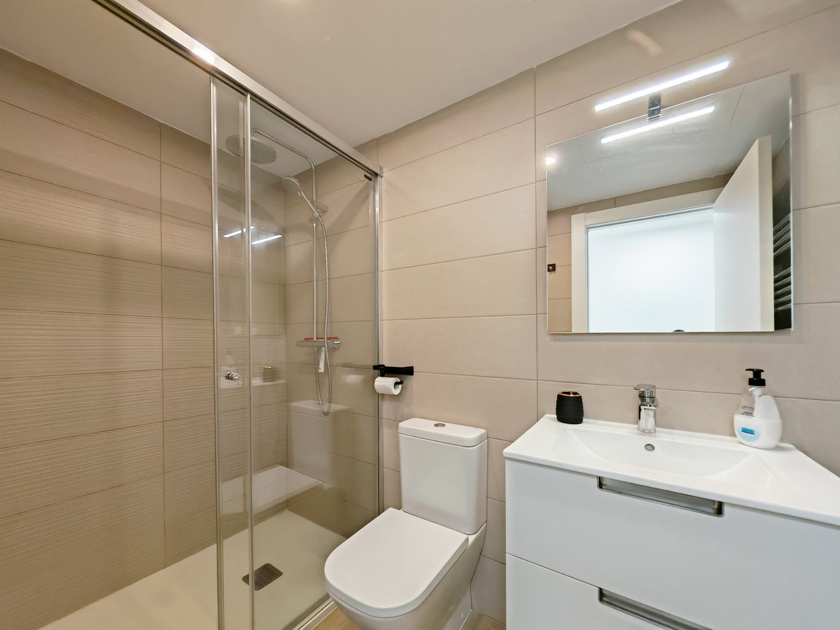 DP-12-R4888849-10 Apartment for sale in Estepona