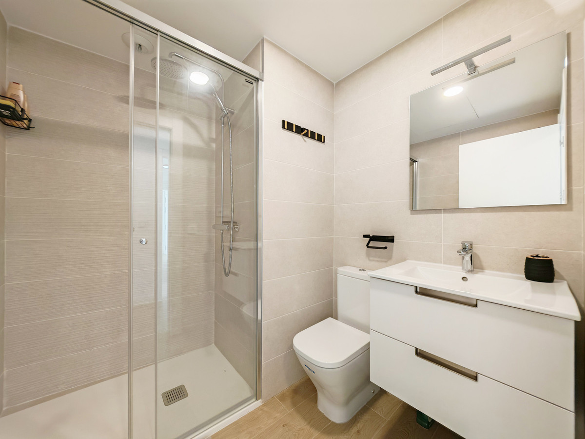 DP-12-R4888849-8 Apartment for sale in Estepona