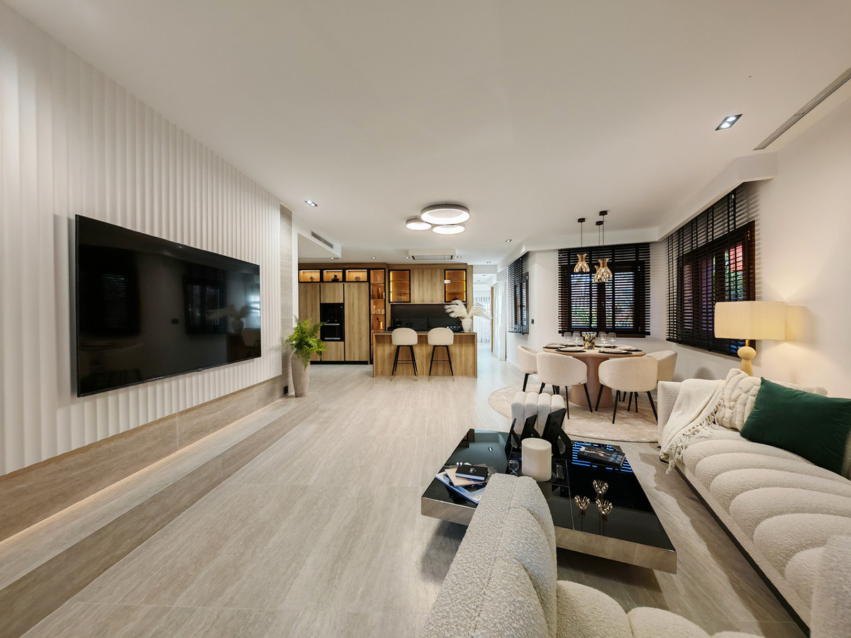 DP-12-R5209327-1 Apartment for sale in Estepona